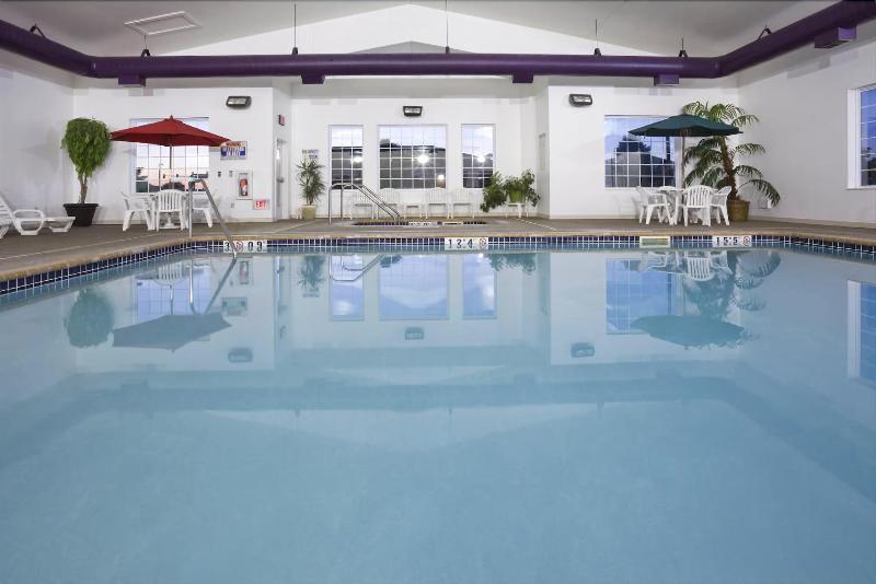 GrandStay Hotel & Suites Becker-Big Lake image