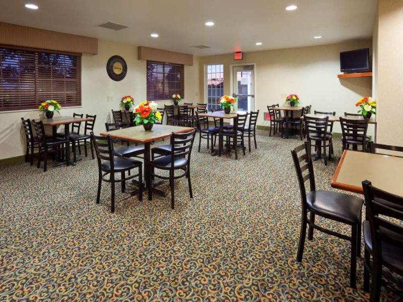 GrandStay Hotel & Suites Becker-Big Lake