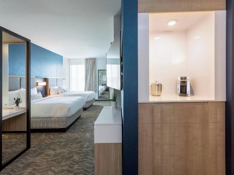 Springhill Suites By Marriott Minneapolis Maple Gr image
