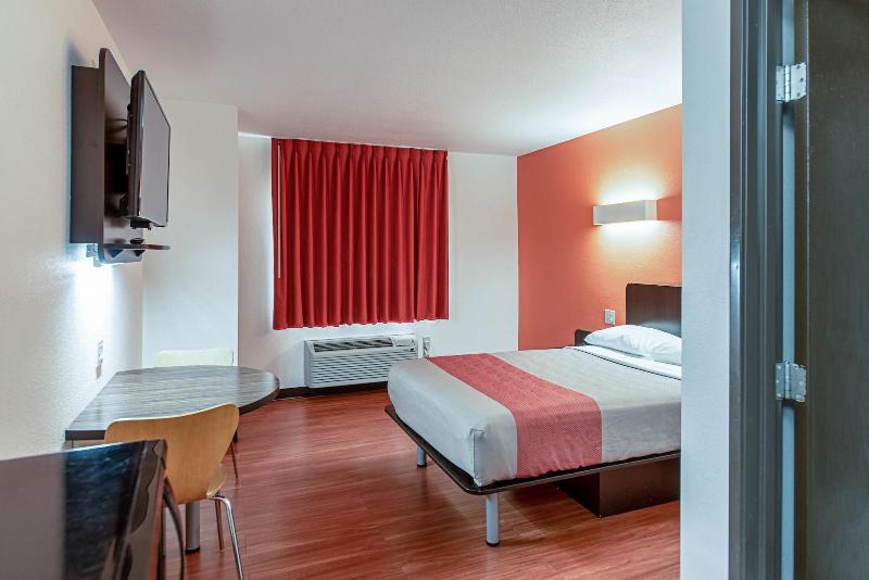 Motel 6 Lebanon, IN image