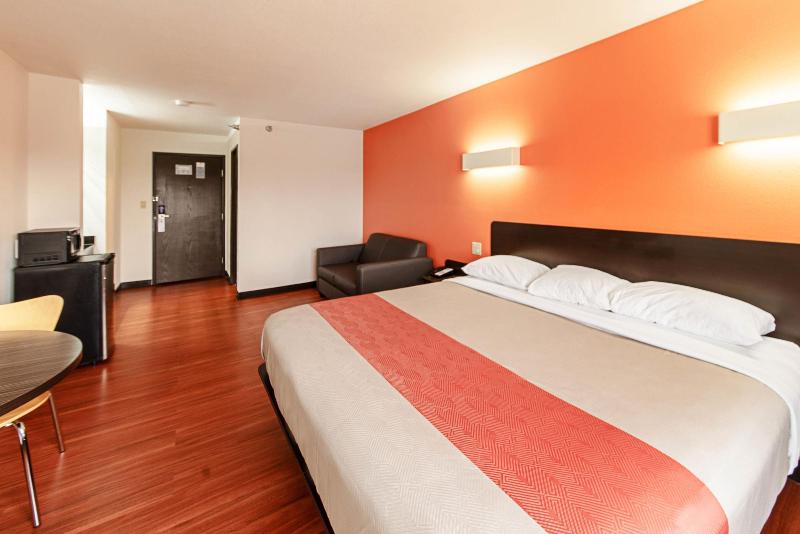 Motel 6 Lebanon, IN image