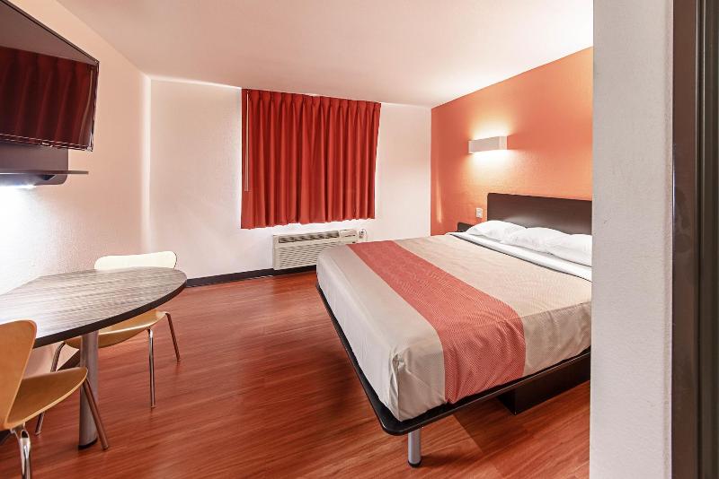 Motel 6 Lebanon, IN image