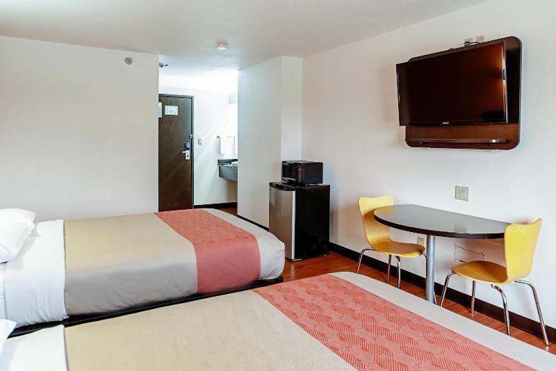 Motel 6 Lebanon, IN image