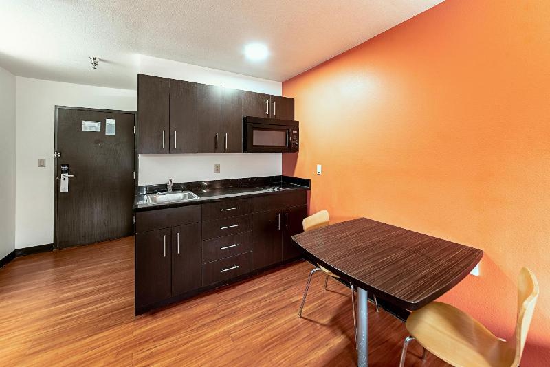 Motel 6 Lebanon, IN image