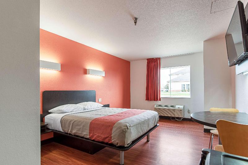 Motel 6 Lebanon, IN image