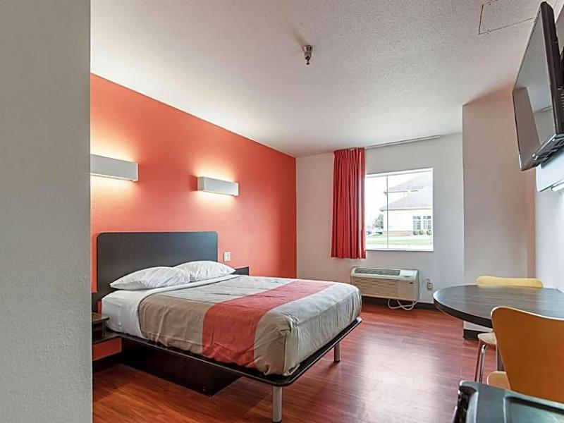 Motel 6 Lebanon, IN image