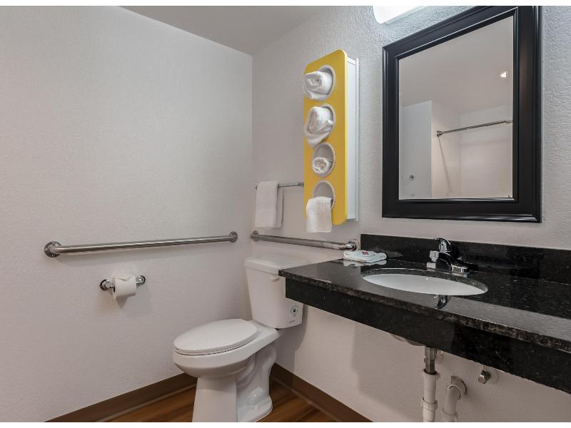 Motel 6 White, Ga - Cartersville image