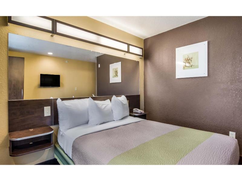 Motel 6 Canton, Ga image