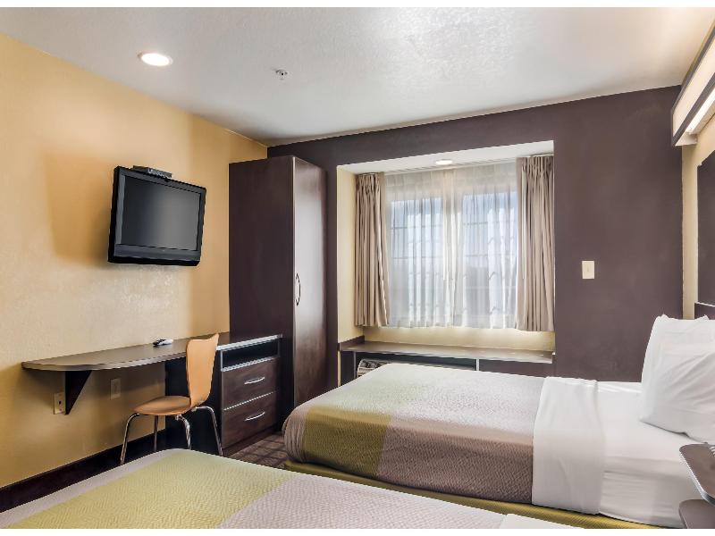 Motel 6 Canton, Ga image