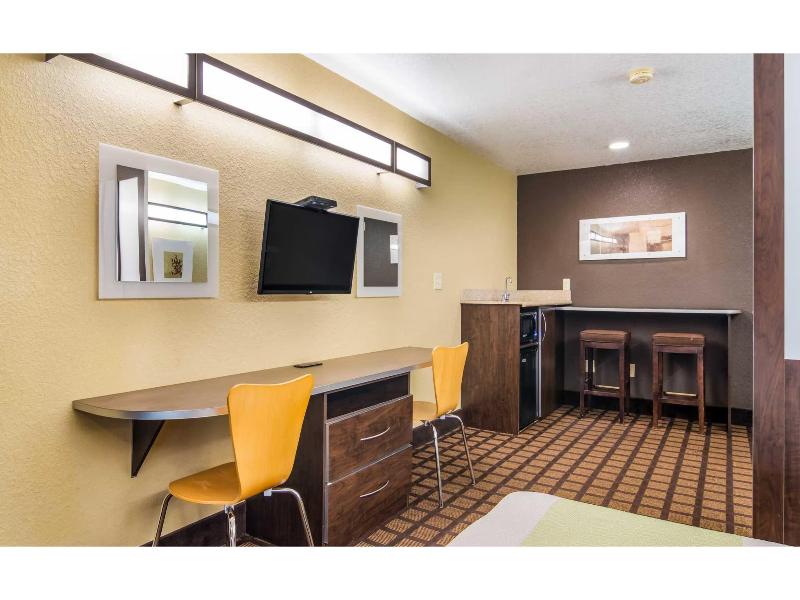 Motel 6 Canton, Ga image
