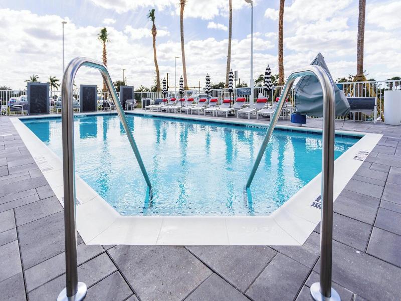 TownePlace Suites by Marriott Port St. Lucie I-95 image