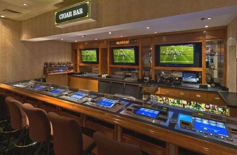 Wendover Nugget Hotel & Casino image