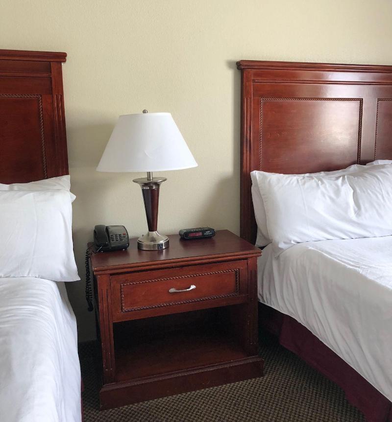 Wendover Nugget Hotel & Casino image