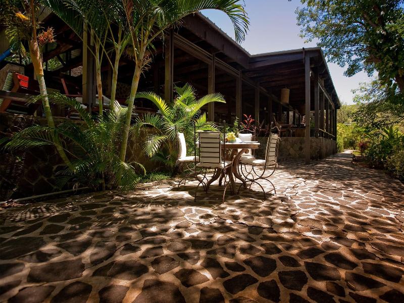 Firefly Plantation Bequia image
