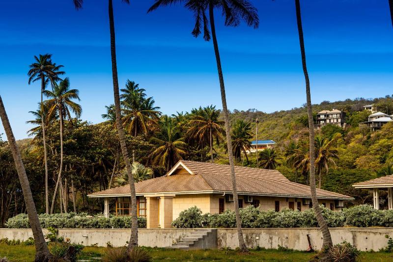 Firefly Plantation Bequia image