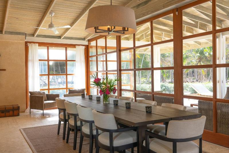 Firefly Plantation Bequia image