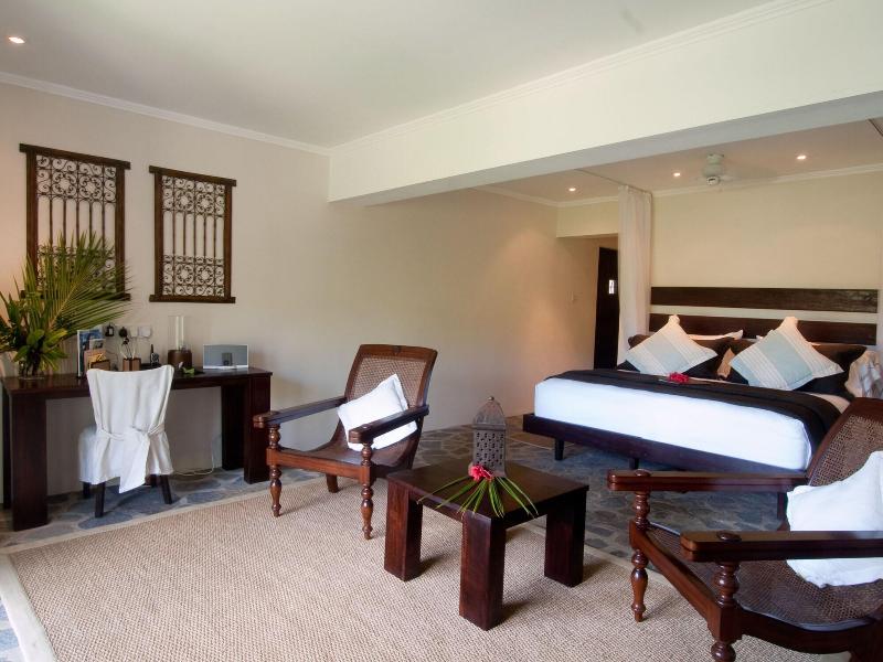 Firefly Plantation Bequia image