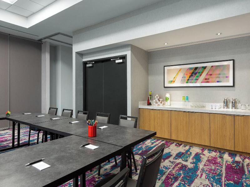 Aloft San Juan image