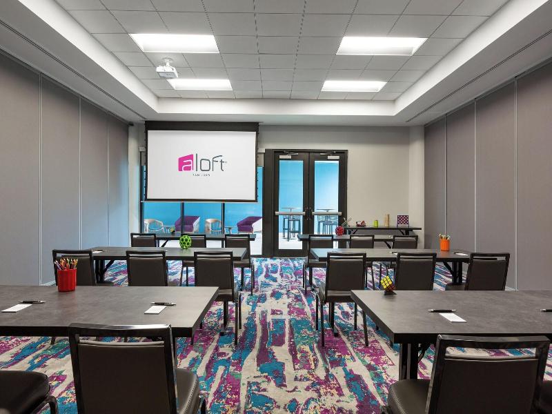 Aloft San Juan image