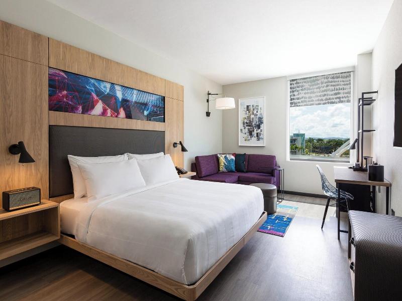 Aloft San Juan image