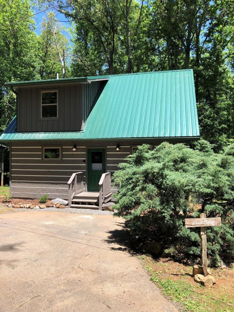 Dancing Bear Lodge image