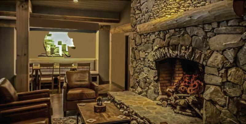 Dancing Bear Lodge image