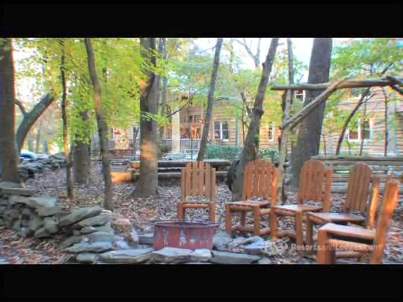 Dancing Bear Lodge image