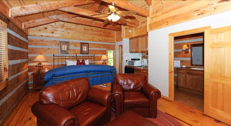 Dancing Bear Lodge image