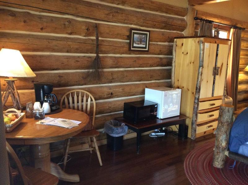 Dancing Bear Lodge image