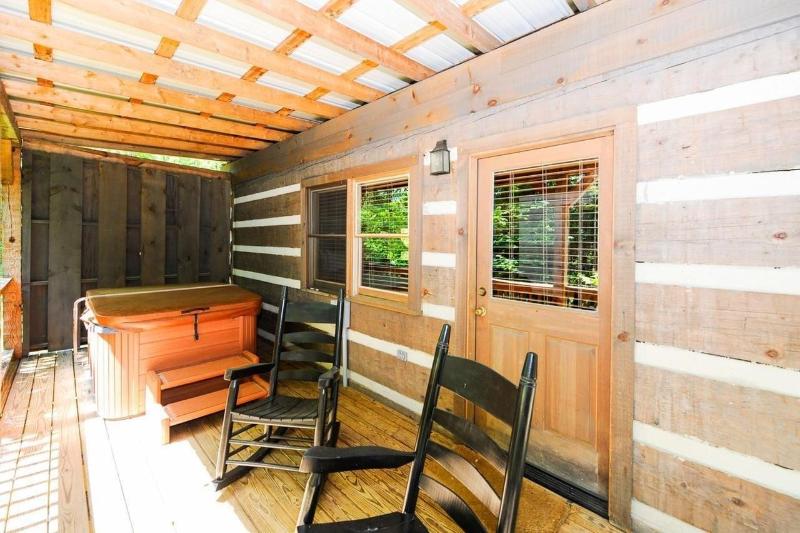 Dancing Bear Lodge image