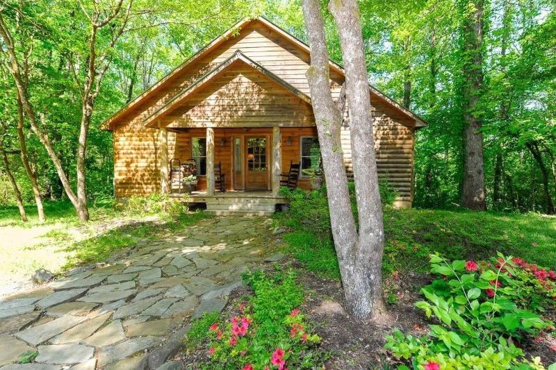 Dancing Bear Lodge image