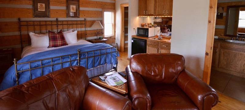 Dancing Bear Lodge image