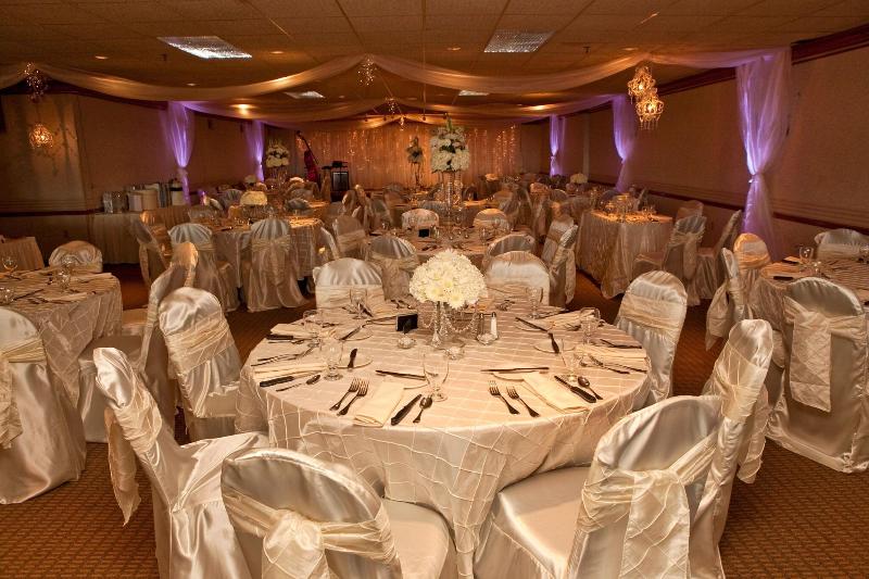 Chestnut Mountain Resort image