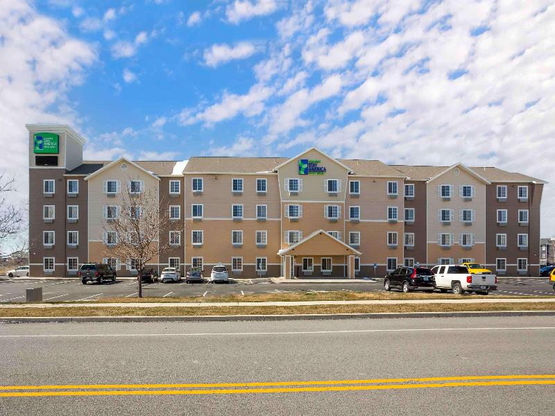 Woodspring Suites Provo American Fork image