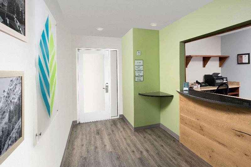 Woodspring Suites Provo American Fork image