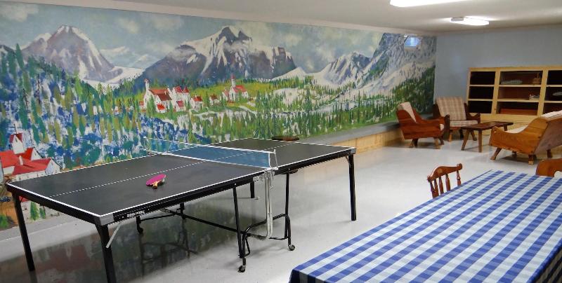 Blue Gentian Lodge At Magic Mountain image