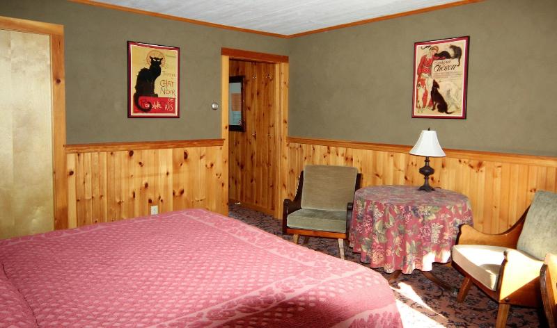 Blue Gentian Lodge At Magic Mountain image