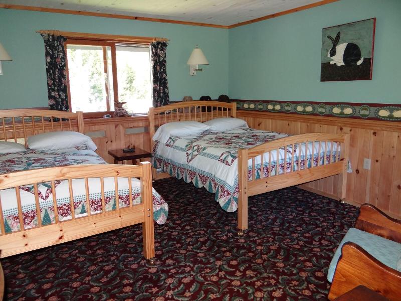 Blue Gentian Lodge At Magic Mountain image
