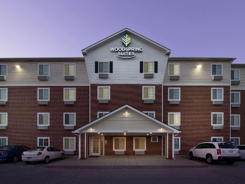 Woodspring Suites Louisville Clarksville