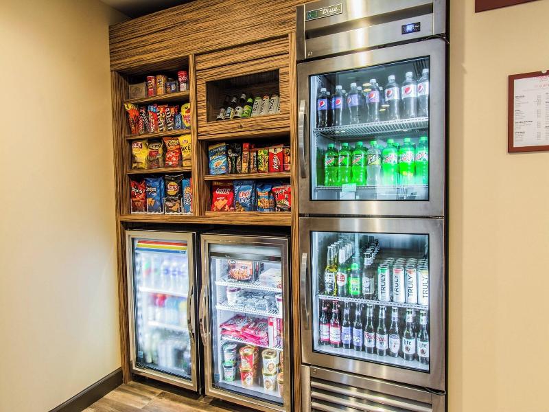 Towneplace Suites By Marriott Evansville Newburgh image