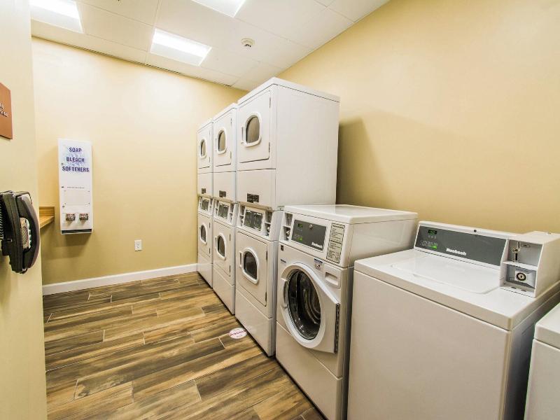Towneplace Suites By Marriott Evansville Newburgh image