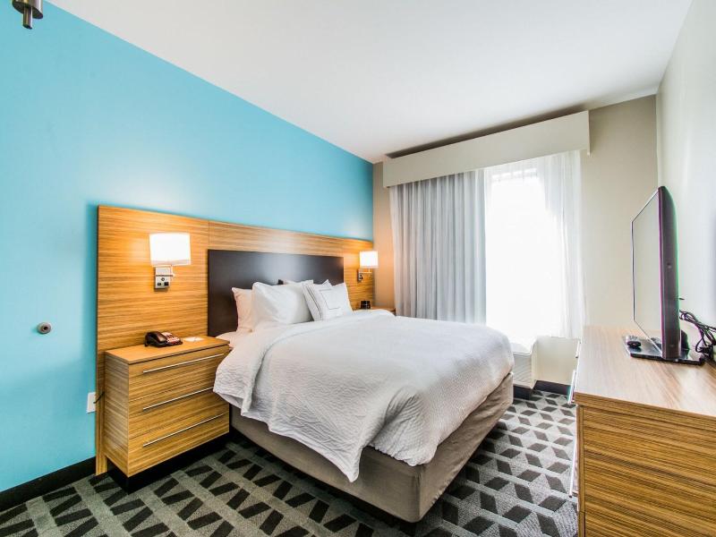 Towneplace Suites By Marriott Evansville Newburgh image