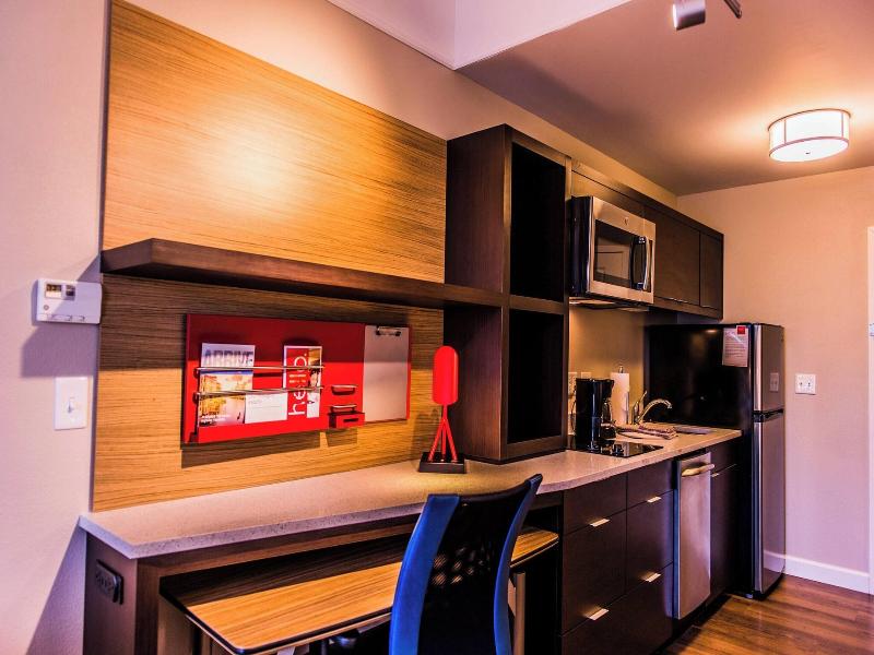 Towneplace Suites By Marriott Evansville Newburgh image