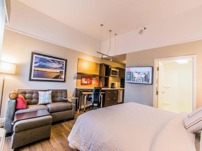 Towneplace Suites By Marriott Evansville Newburgh image