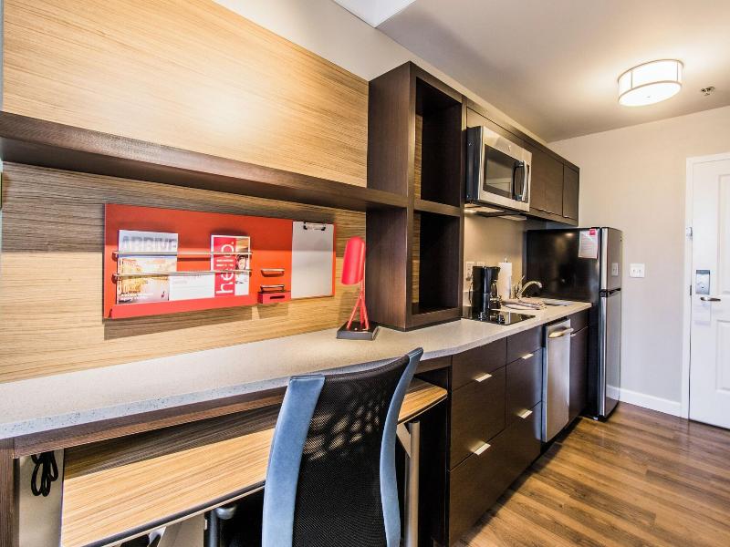 Towneplace Suites By Marriott Evansville Newburgh image