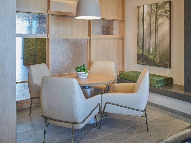 Fairfield Inn & Suites by Marriott Louisville Jeff image