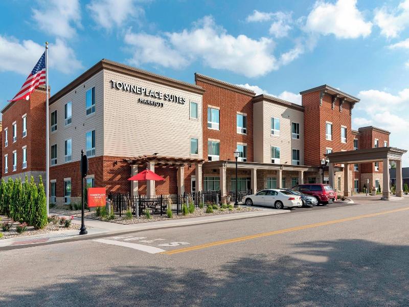 Towneplace Suites By Marriott Louisville North image