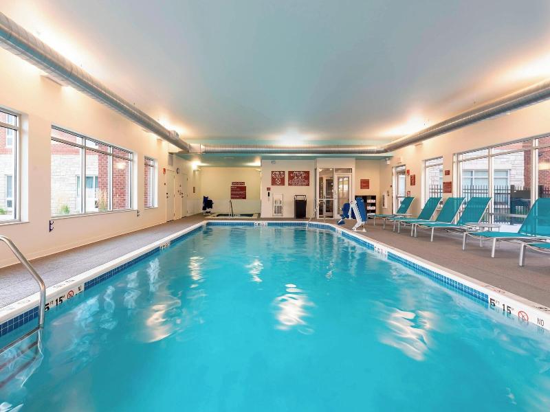 Towneplace Suites By Marriott Louisville North image