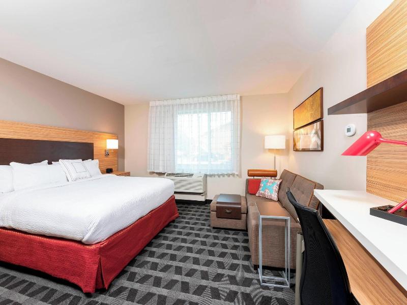 Towneplace Suites By Marriott Louisville North image