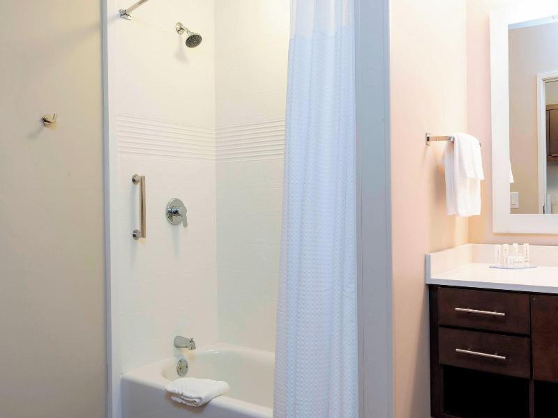 Towneplace Suites By Marriott Louisville North image